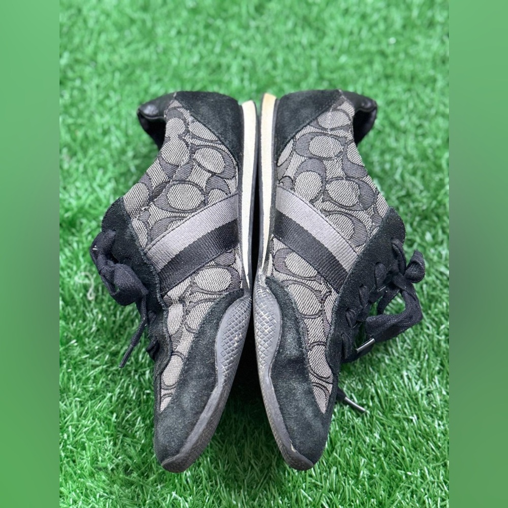 Coach Women’s Kelson Black and Gray Patterned Sneakers Size 7.5